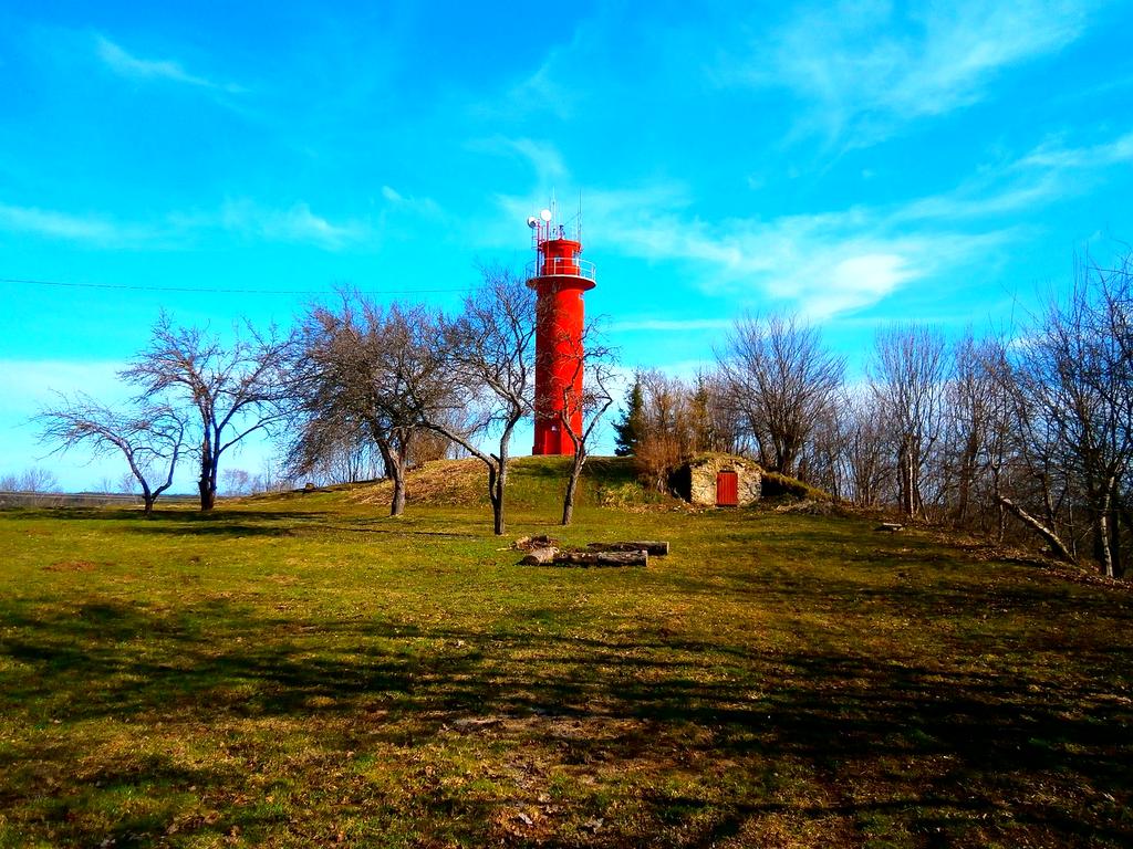 Ikona rozszerzonej rzeczywistości w przestrzeni miejskiej